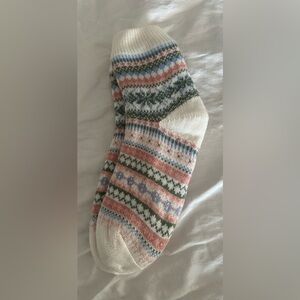 ⭐️NWOT⭐️ Women’s Cozy Socks (Slipper-Socks)